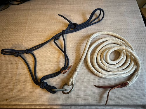 Full size rope halter - full,